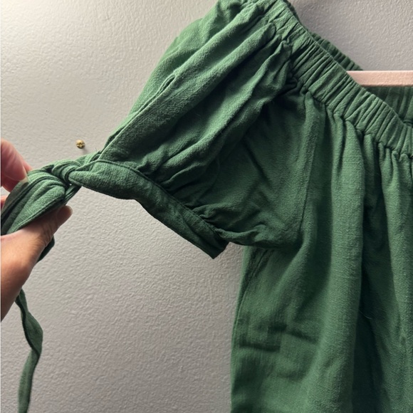 Lulu's Forest‎ Green Off-Shoulder dress - Picture 5 of 5